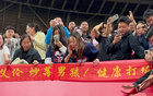 艾倫9失0，球迷祝福，歡呼不斷，期待其再戰(zhàn)。