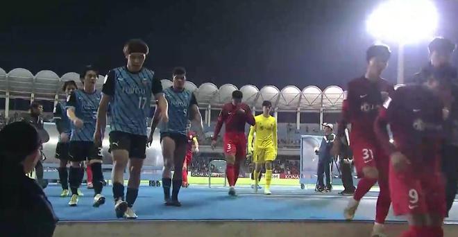 上海海港亞冠表現(xiàn)差，四戰(zhàn)一勝，積分墊底。