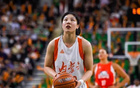 女籃霸主慘遭淘汰，13分潰敗墊底，五大國手成擺設！