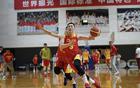 男籃亞預(yù)賽票價(jià)低至188元，胡領(lǐng)銜18人爭(zhēng)2連勝。