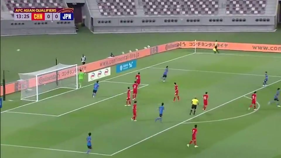歷歷在目！上屆世預(yù)賽國足0-1日本，伊東純也爆趟王燊超送助攻