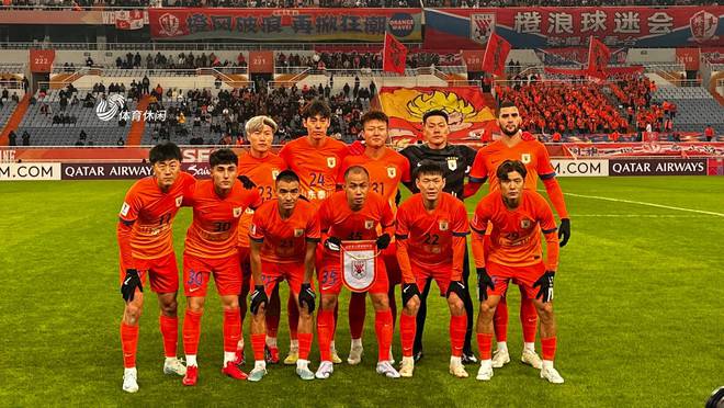 王大雷救險，澤卡破門，泰山1-0新山。